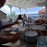 לינה וארוחת בוקר Pepe Rosa