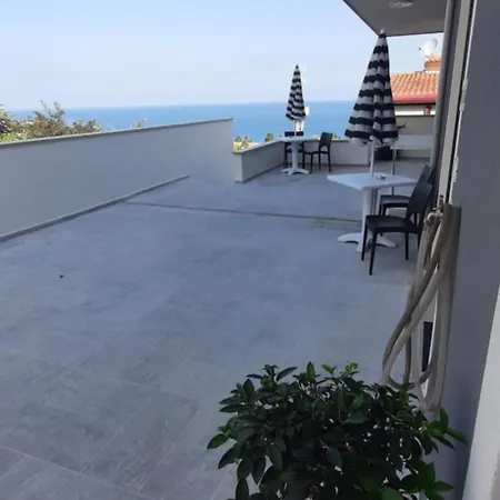 Pepe Rosa Tropea