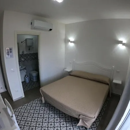 Pepe Rosa Bed & Breakfast Tropea